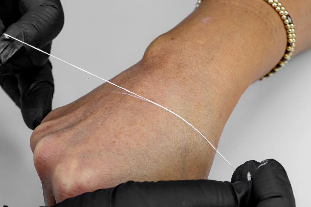 Hilo Con Color Blanco Para Diseño De Cejas - Imperium 4 Hilo Con Color Blanco Para Diseño De Cejas - Imperium - Imagen 4